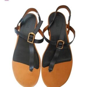 Chloe Shoes | Chloe Leather
Sandals